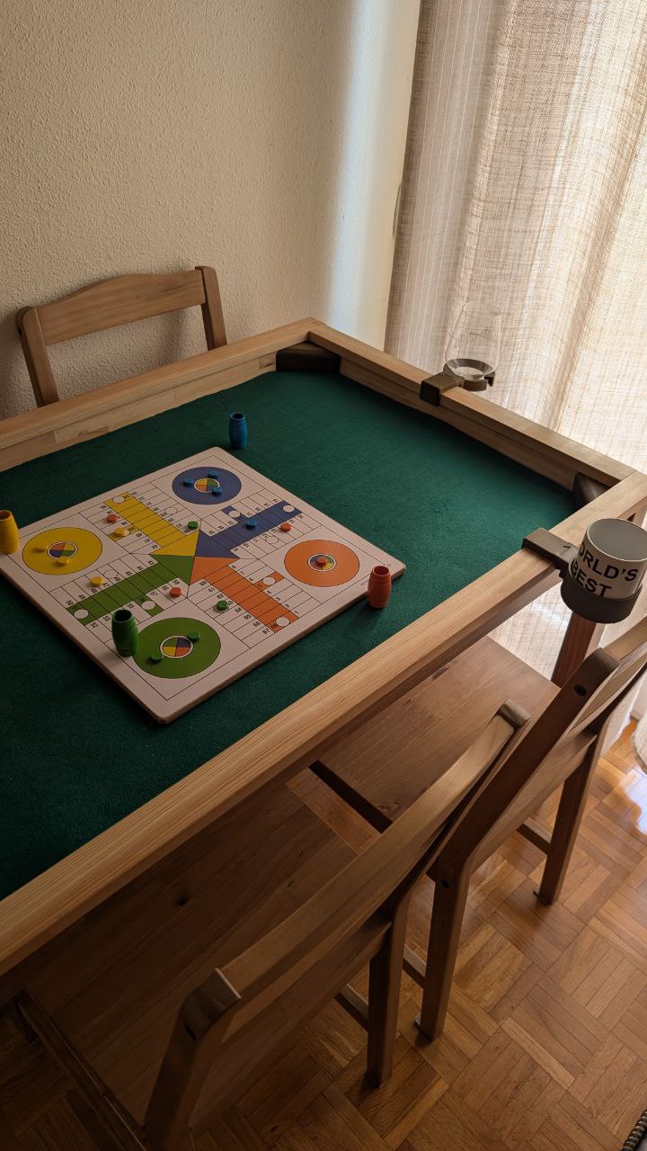 DIY 3D board game table